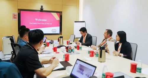 霍夫曼教授團(tuán)隊(duì)蒞臨無限極 共探前沿科技，深化技術(shù)交流合作